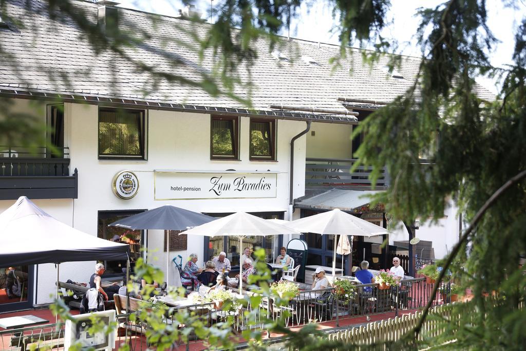Hotel-Pension Zum Paradies Віллінген Екстер'єр фото